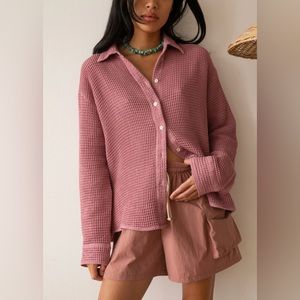 DONNI. Waffle button down in rhubarb size small NWT unopened